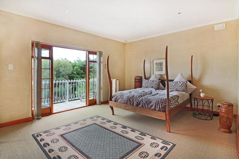 4 Bedroom Property for Sale in Camps Bay Western Cape